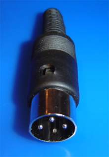 Foto DIN Stecker 4pol 210�