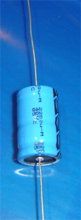 Foto Elektrolyt - Kondensator axial 2200 µF 40V