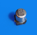 Elektrolyt - Kondensator SMD 4,7&micro;F 50V LOW E.S.R. 105�C