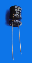 Elektrolyt - Kondensator radial 10 µF 200V