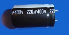 Elektrolyt - Kondensator radial 220 µF 400V 85C RM10 SnapIn