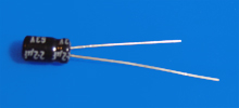 Elektrolyt - Kondensator radial 2,2µF 63V RM1,5 4x7mm