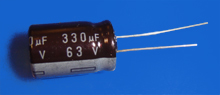 Elektrolyt - Kondensator radial 330 µF 63V