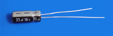 Elektrolyt - Kondensator radial 33 µF 35V