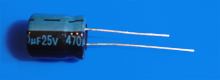Elektrolyt - Kondensator radial 470 µF 25V