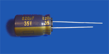 Elektrolyt - Kondensator radial 820 µF 35V