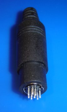 Foto Mini DIN Stecker 9-polig