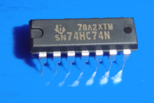 Foto SN74HC74N