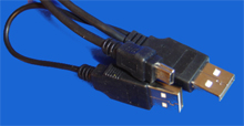Foto USB Y-Kabel 2x USB-A-Stecker auf 1x Mini-USB B-Stecker 5-polig
